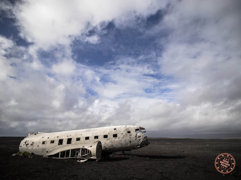 day 8 in iceland itinerary sólheimasandur plane wreck