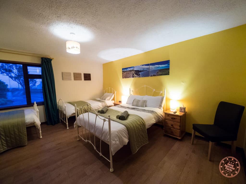 Slieve Elva B&B Bedroom in 7 day ireland itinerary road trip