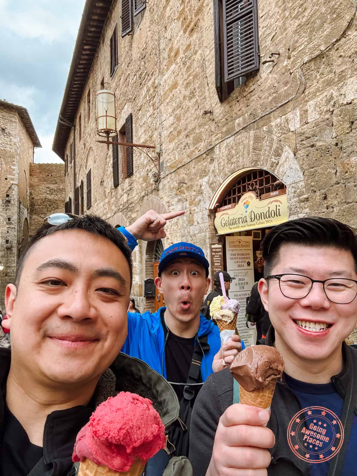 3 guys enjoying gelateria dondoli