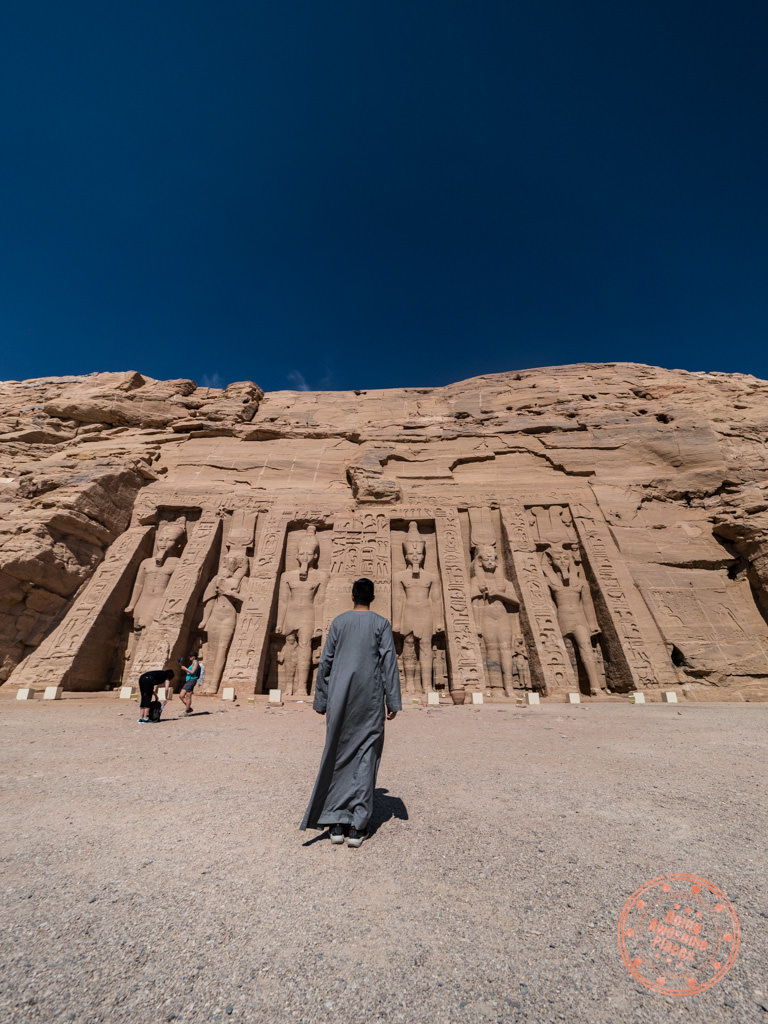 temple of hathor abu simbel nefertari