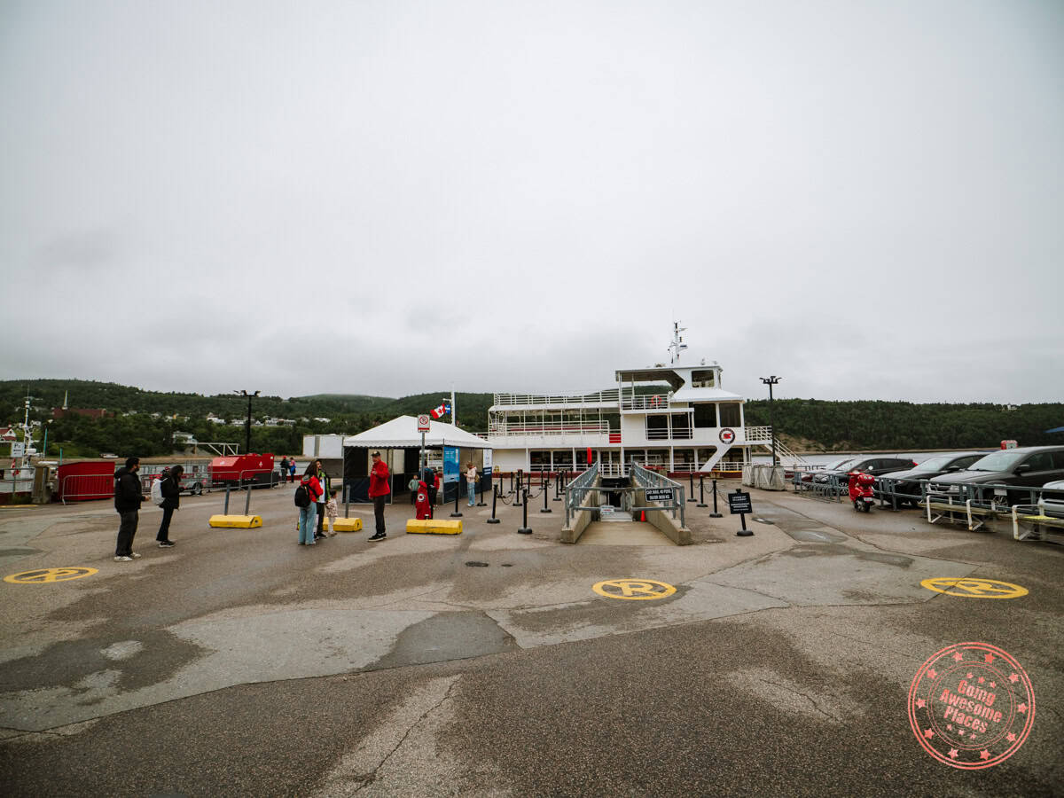 boarding croisieres aml whale watching tour in tadoussac