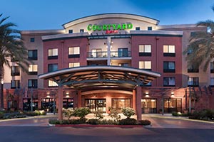 courtyard marriott los angeles burbank airport hotel entrance