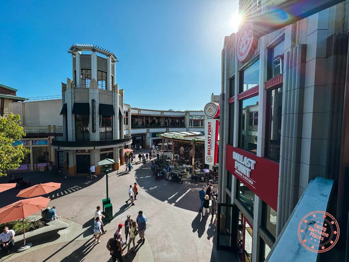 different shops and restaurants in downtown disney