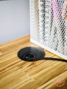 effydesk terradesk included metal grommet