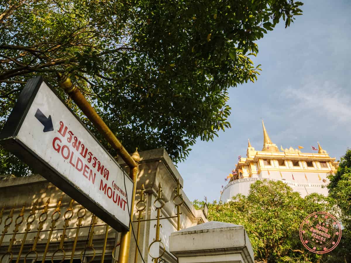 golden mount sign and entrance