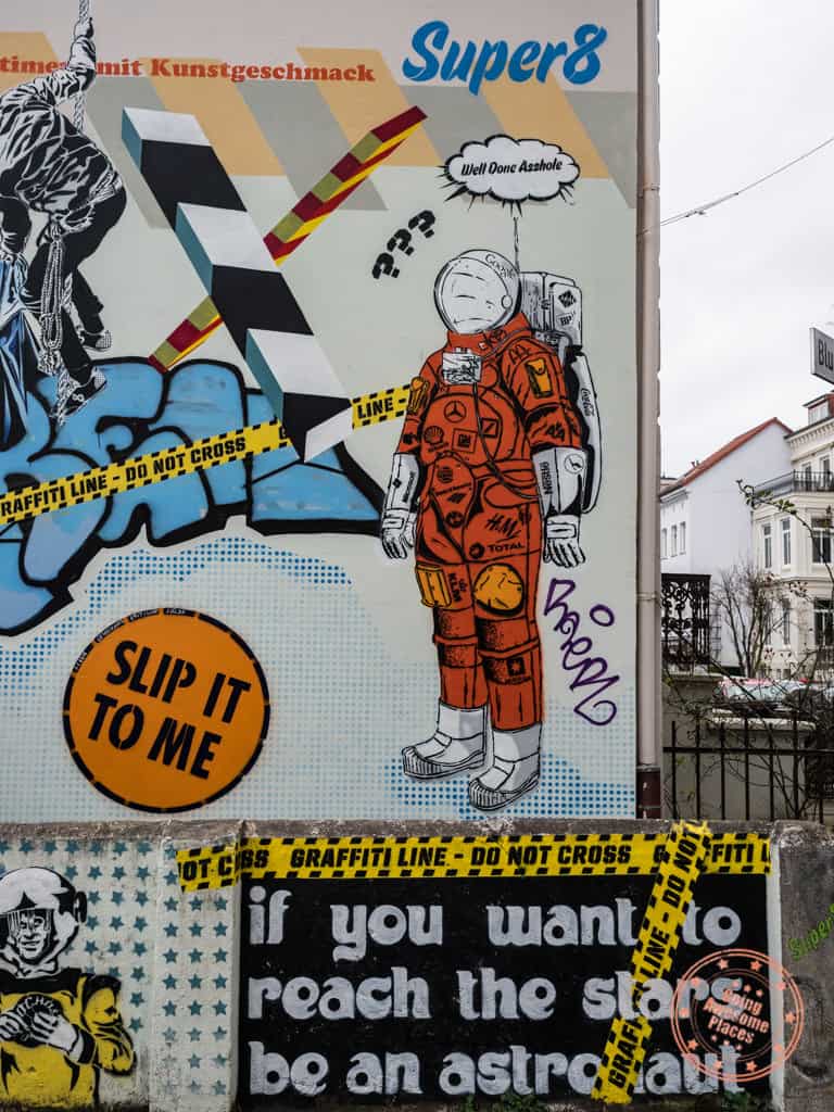 things to see in viertel bremen graffiti alley