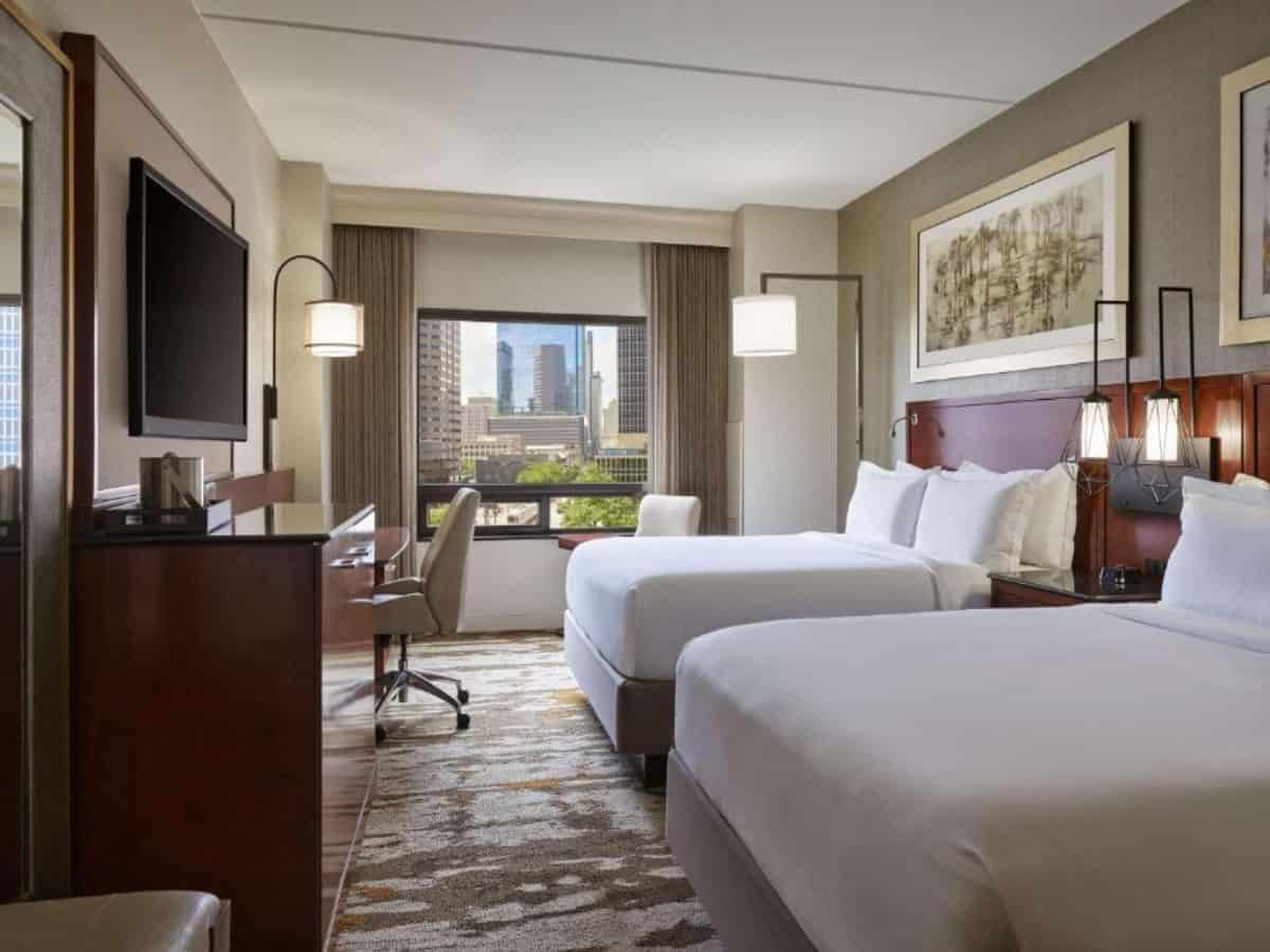 standard double room at hilton denver city center