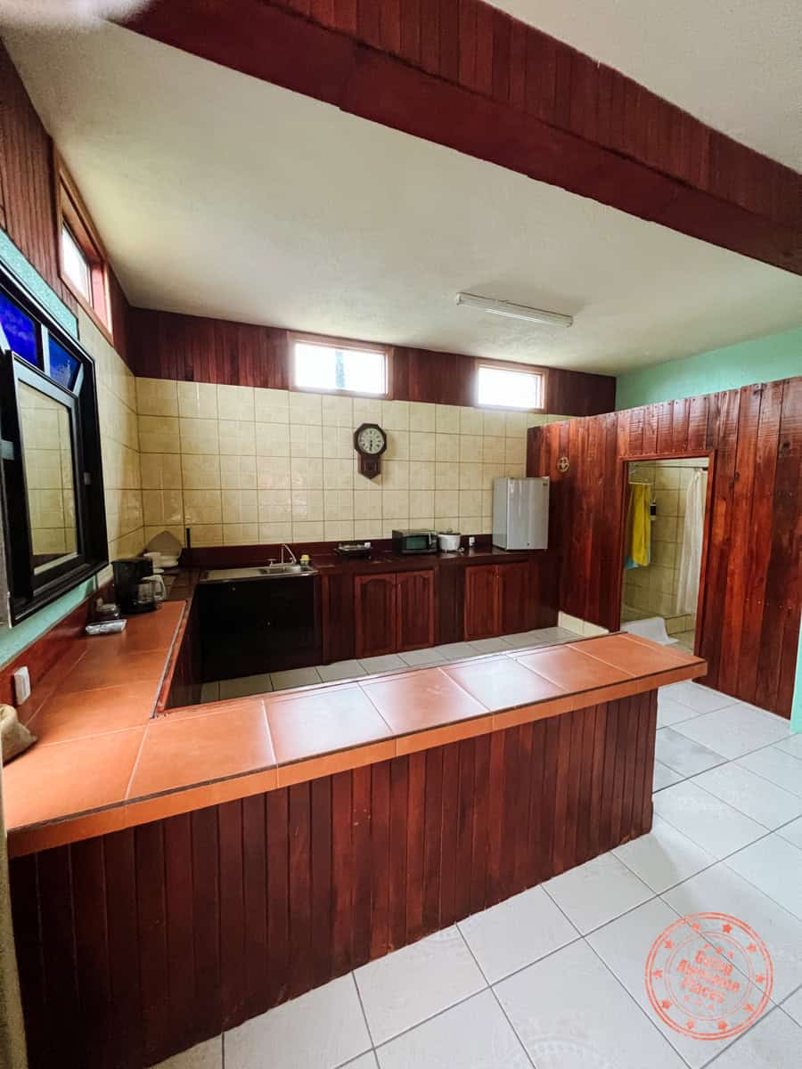 hotel xilopalo arenal suite kitchen