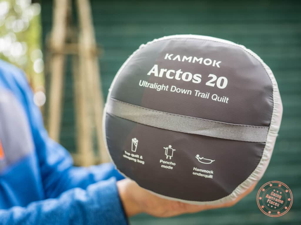 kammok arctos 20 ultralight quilt stuff sack with features labelled