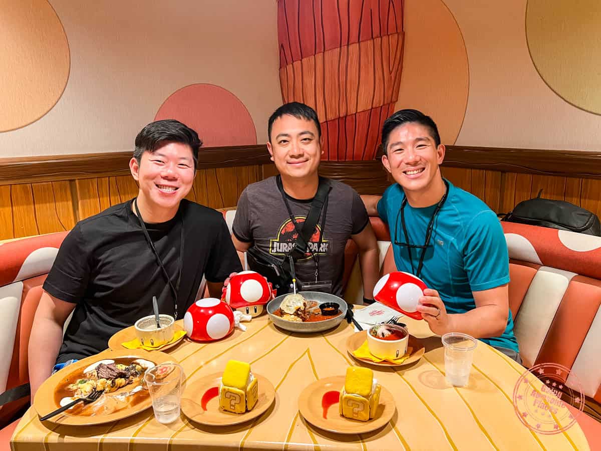 lunch at toadstool cafe in super nintendo world hollywood