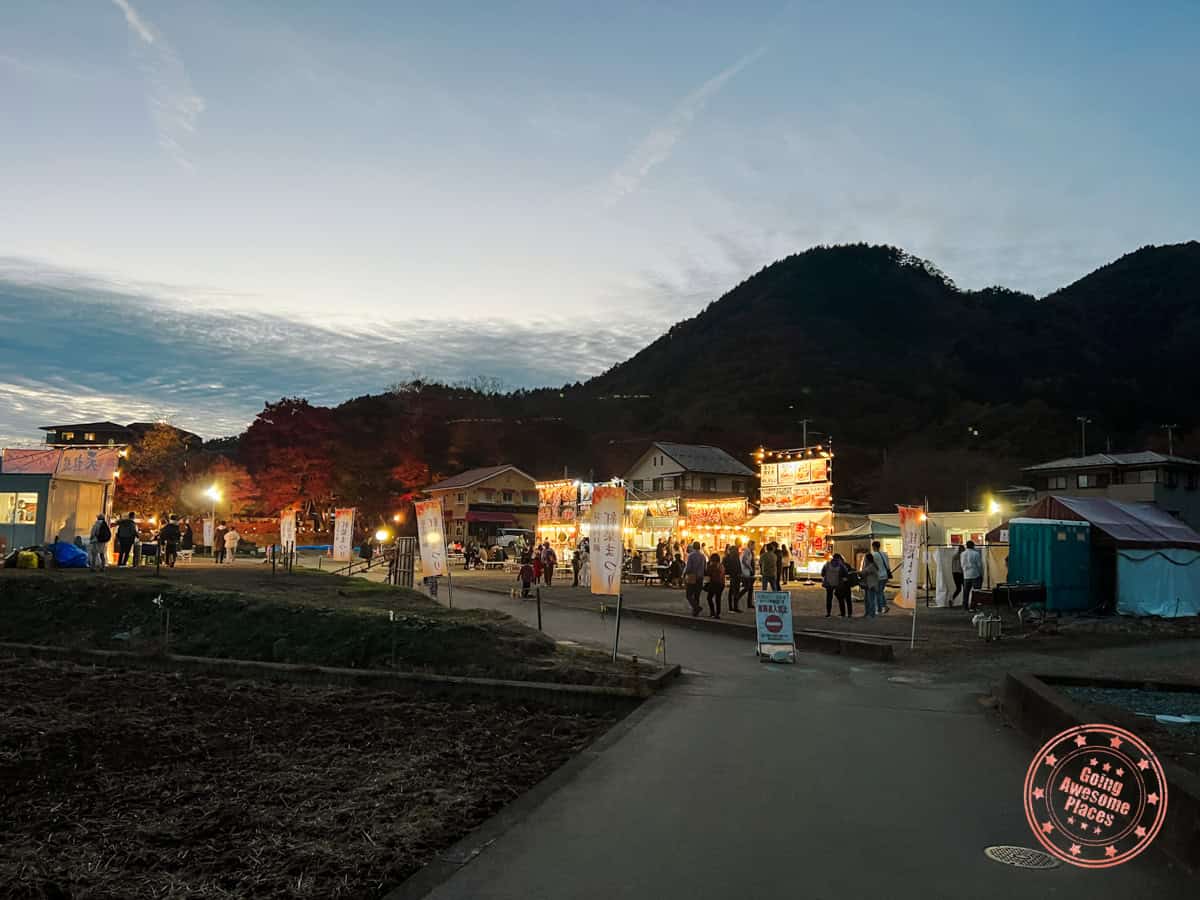 momiji autumn leaves festival food vendors