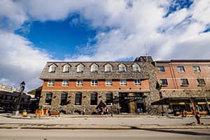 mount royal hotel where to stay in banff in winter