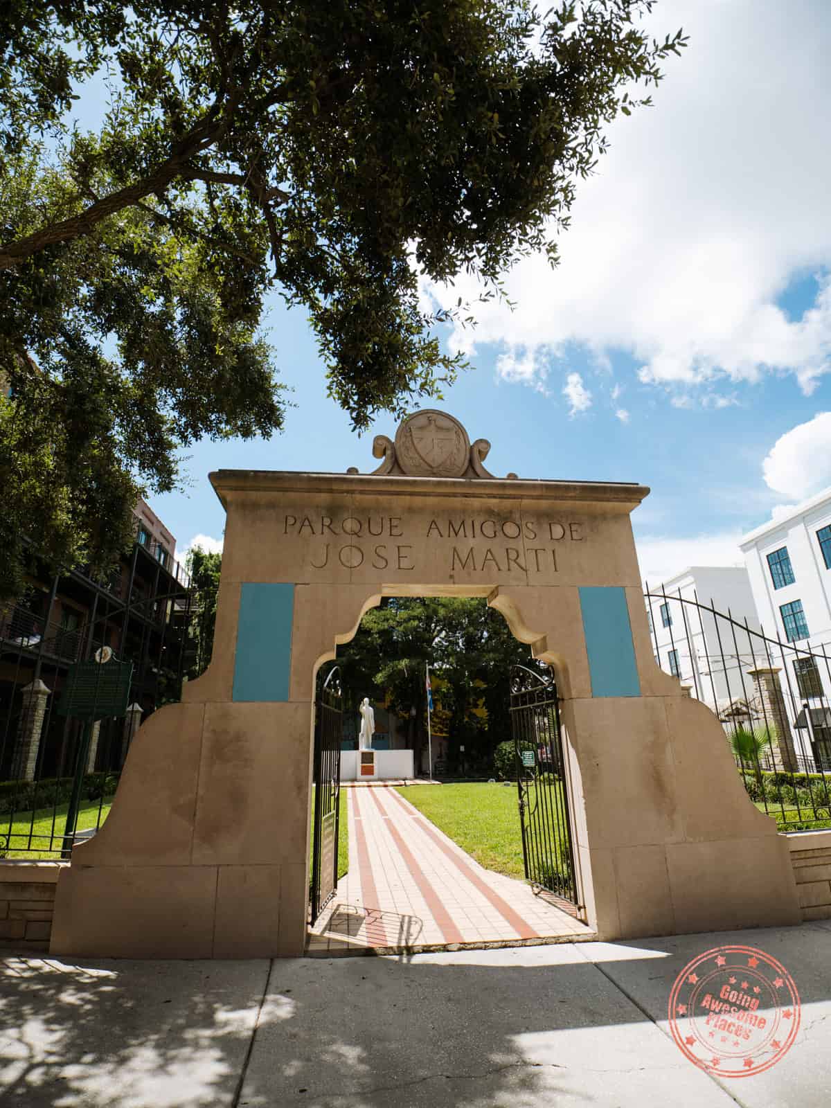 property of cuba parque amigos de jose marti entrance gate 
