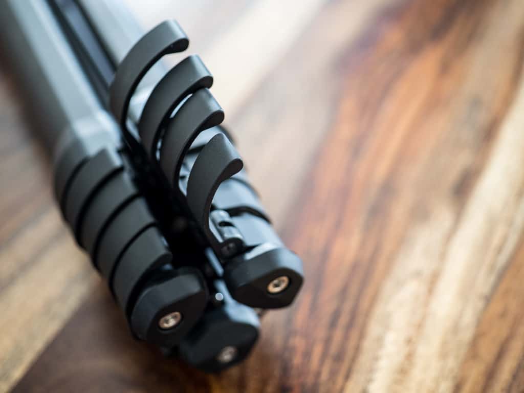 pd travel tripod cam lock close up