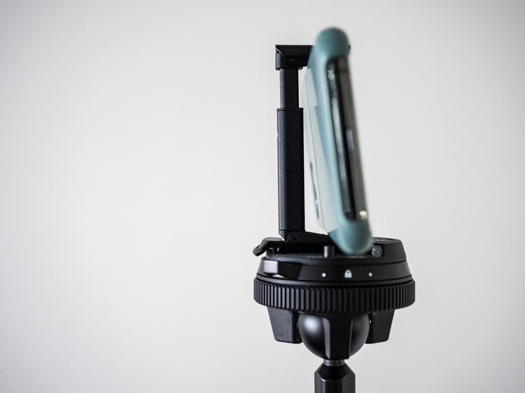 peak design travel tripod phone holder clamp