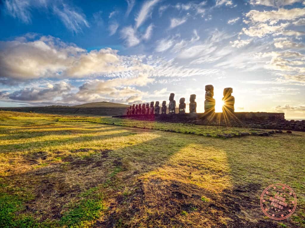 sun burst ahu tongariki during sunrise