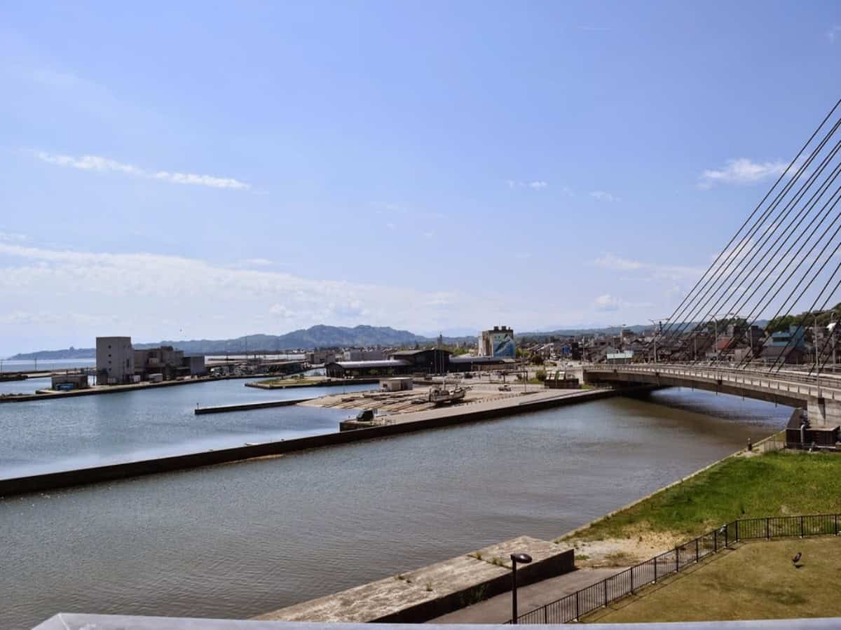 small town within the toyama prefecture