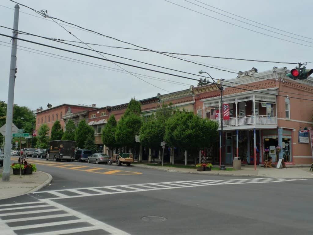 weekend trips from Pittsburg road trip through Ellicottsville New York main street