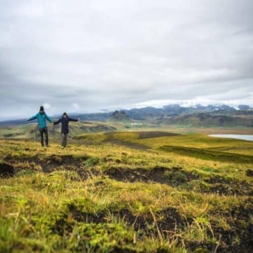 what to wear in iceland featured
